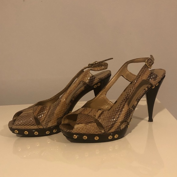 Stuart Weitzman sandals - Picture 1 of 8
